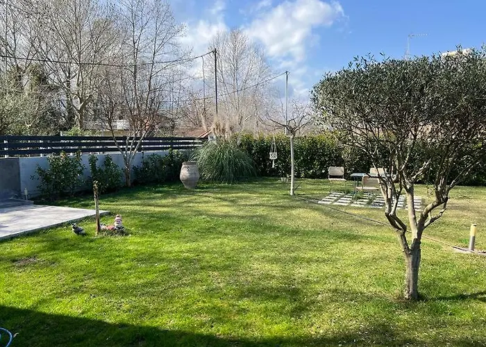 Artemis Villa Néoi Póroi